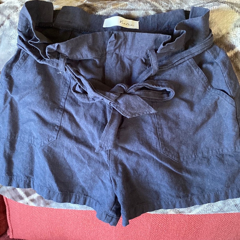 Cute Kancan shorts with tie